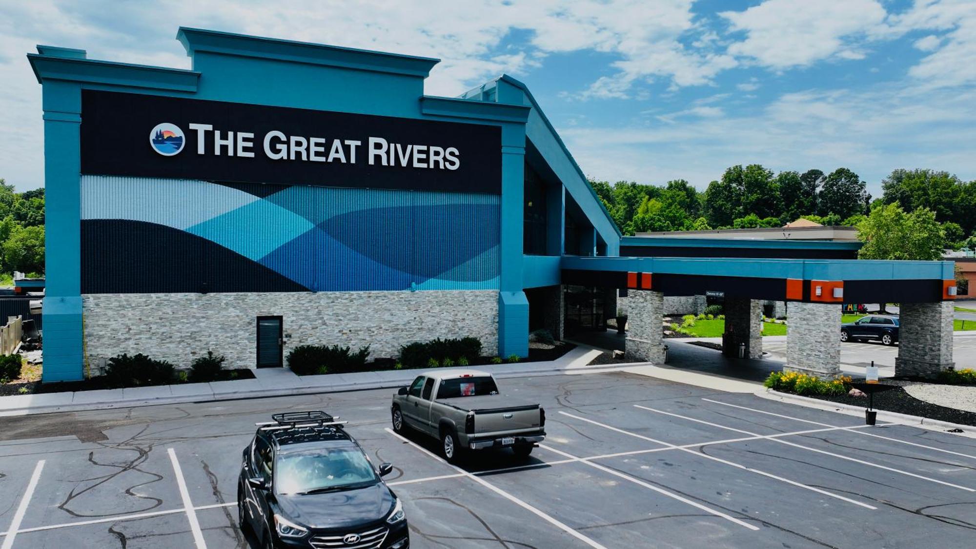 The Great Rivers, Ascend Collection Hotel 3*
